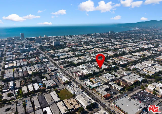 Homes for sale in Santa Monica, CA | 1124 12th St, Santa Monica, CA 90403 | MLS# 26651635