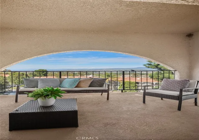 Homes for sale in Laguna Woods, CA | 4006 Calle Sonora Oeste, Laguna Woods, CA 92637 | Houzeo