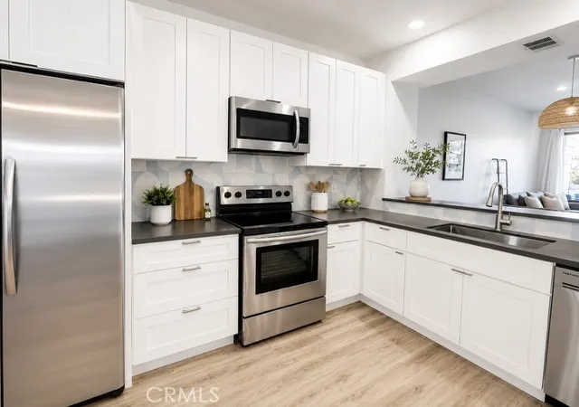 Homes for sale in Huntington Beach, CA | 20191 Cape Coral Ln, Huntington Beach, CA 92646
