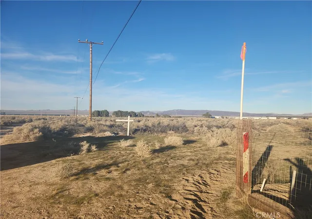Photo 1 of Land for sale at 10 Ac Edie Rd, Hinkley, CA 92347 | MLS# HD26039063 | Listing updated on 2026-05-22