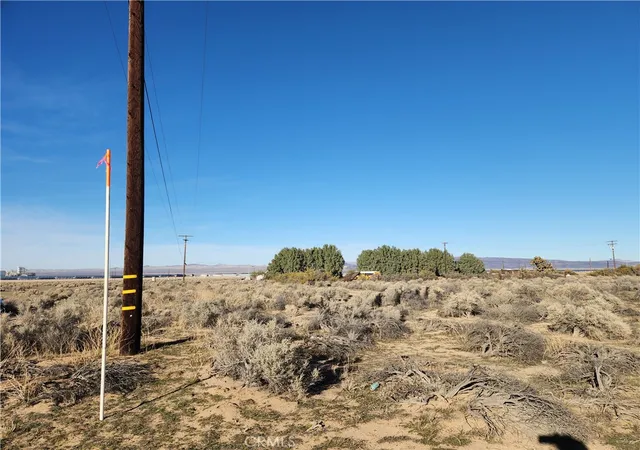 Photo 3 of Land for sale at 10 Ac Edie Rd, Hinkley, CA 92347 | MLS# HD26039063 | Listing updated on 2026-05-22