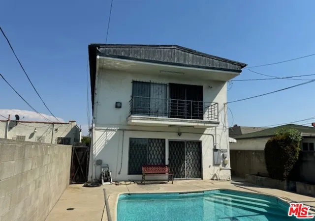 Photo 2 of Multi family home for sale at 2201 S Ridgeley Dr, Los Angeles, CA 90016 | MLS# 26655111 | Listing updated on 2026-06-11
