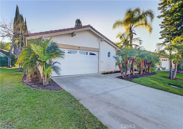 Photo 1 of Sale Pending at 5254 Duenas, Laguna Woods, CA 92637 | MLS# OC26039129 | Listing updated on 2026-05-17