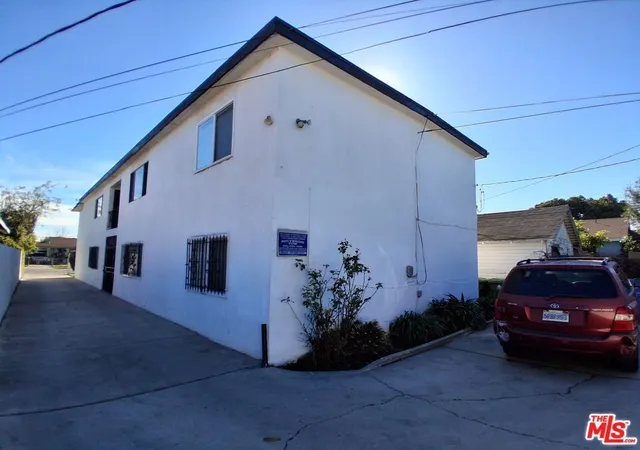 5th image of 849 W 73Rd St, Los Angeles, CA 90044 | MLS# 26655025