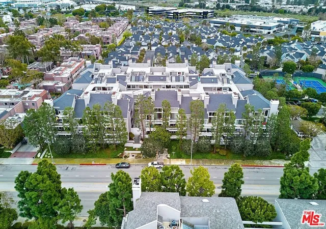 5th image of 13078 Mindanao Wy, Marina Del Rey, CA 90292