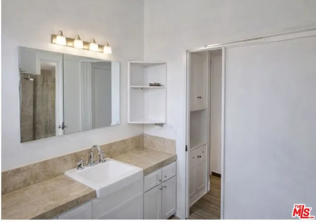 2nd image of 7000 S La Cienega Blvd, Inglewood, CA 90302