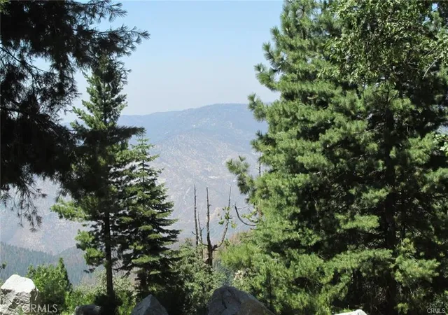 8th image of 7497 Henness Cir, Yosemite National Park, CA 95389 | MLS# FR26039402