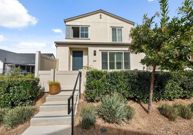 Homes for sale in Fallbrook, CA | 303 Citrine Trails, Fallbrook, CA 92028 | MLS# 260004224SD