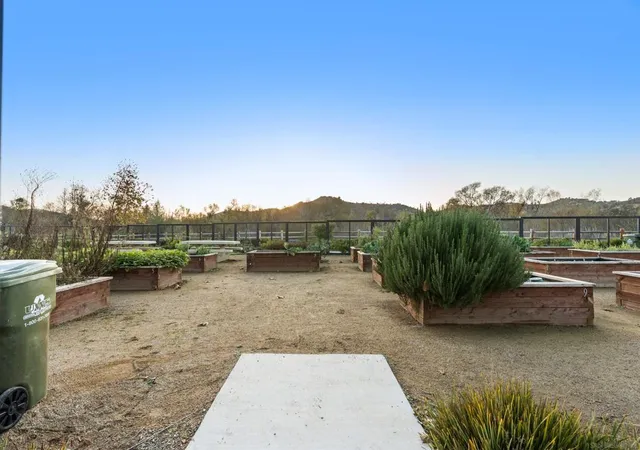 Homes for sale in Fallbrook, CA | 303 Citrine Trails, Fallbrook, CA 92028 | MLS# 260004224SD