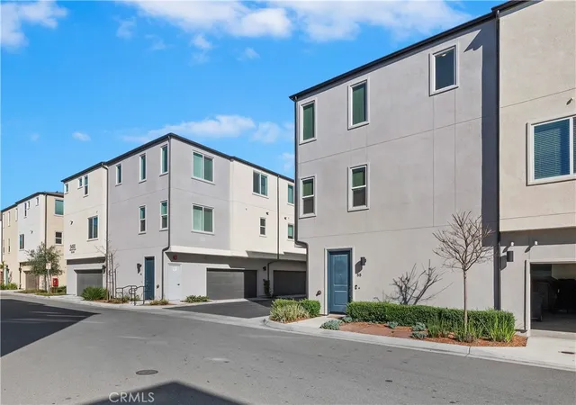 Homes for sale in San Diego, CA | 5494 Seacliff Pl #55, San Diego, CA 92154 | MLS# SW26038955