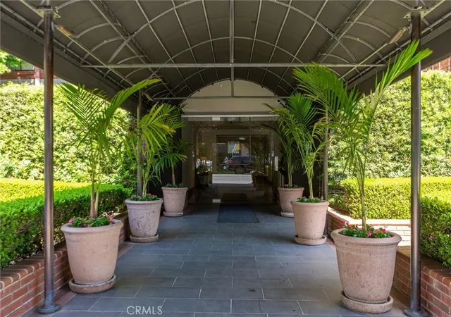 Homes for sale in Los Angeles, CA | 1440 Veteran Ave #601, Los Angeles, CA 90024 | MLS# SR26038561