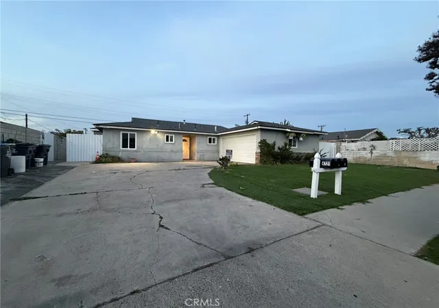 1st image of 4721 W Oakfield, Santa Ana, CA 92703 | MLS# OC25264247