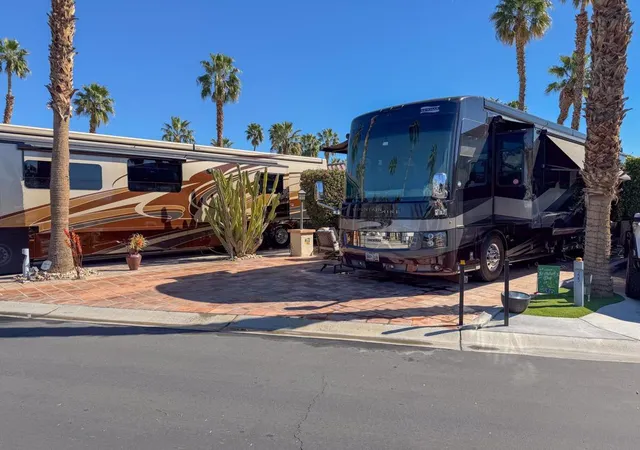 Photo 2 of Manufactured home for sale at 80394 Avenue 48 #226, Indio, CA 92201 | MLS# 219143646DA | Listing updated on 2026-03-05