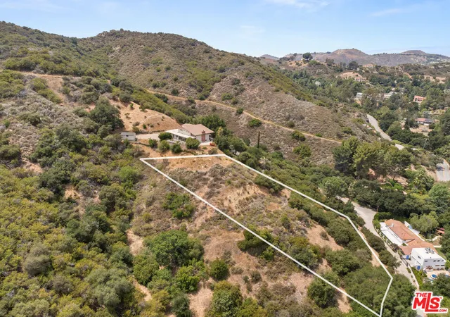 Homes for sale in Calabasas, CA | 24677 Dry Canyon Cold Creek Rd, Calabasas, CA 91302 | MLS# 26655407