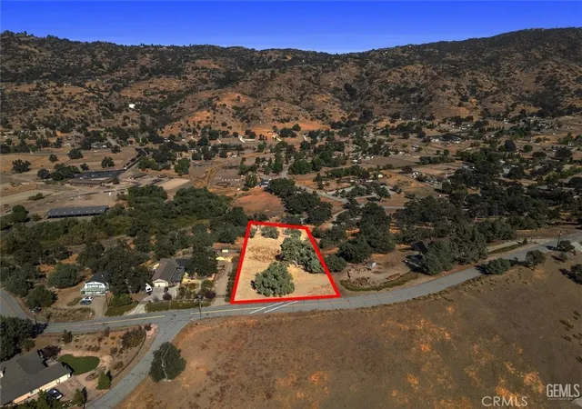 Photo 1 of Land for sale at 26981 Oakflat, Tehachapi, CA 93561 | MLS# PI26039652 | Listing updated on 2026-02-23