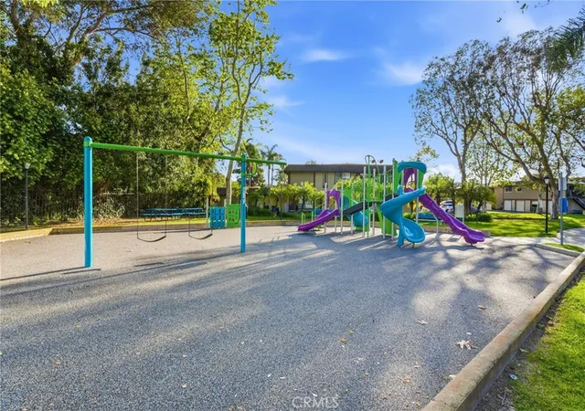 Homes for sale in Mission Viejo, CA | 26247 Via Roble, Mission Viejo, CA 92691 | Houzeo