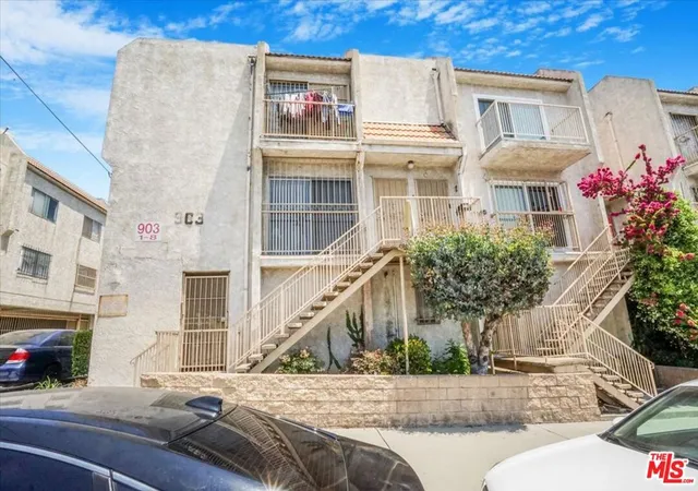 3rd image of 903 New Depot St, Los Angeles, CA 90012