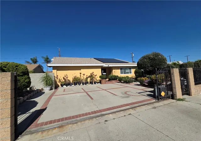 Homes for sale in Sun Valley, CA | 11223 Stagg, Sun Valley, CA 91352 | MLS# CV26039910