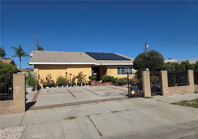 Homes for sale in Sun Valley, CA | 11223 Stagg, Sun Valley, CA 91352 | MLS# CV26039910