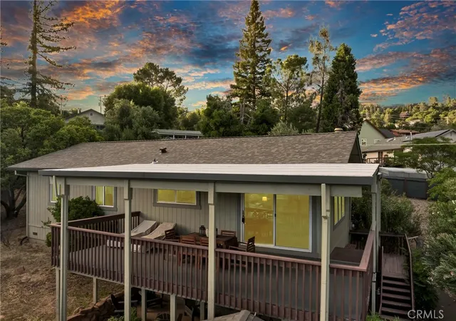 Photo 3 of Single family home for sale at 18528 N Shore Dr, Hidden Valley Lake, CA 95467 | MLS# LC26040465 | Listing updated on 2026-09-04