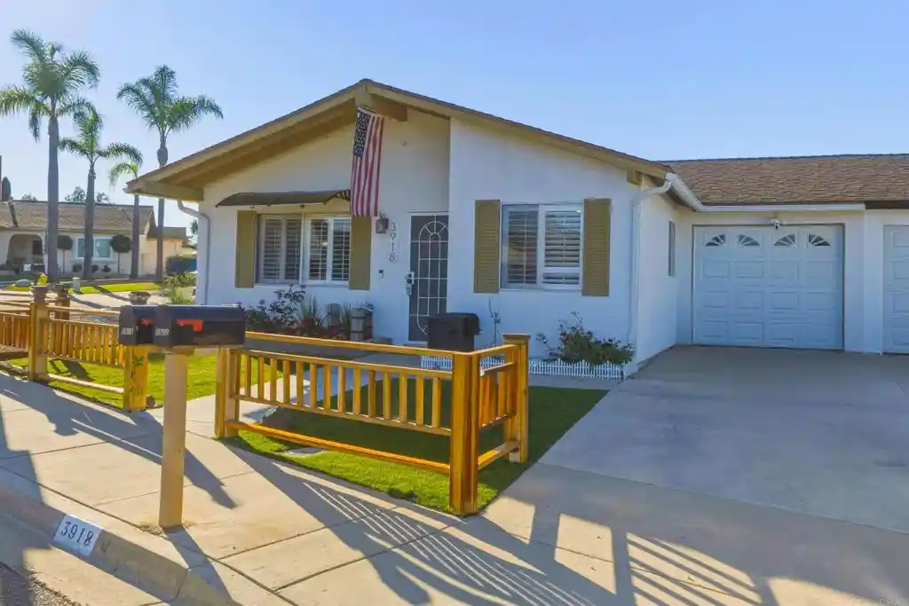 Photo 1 of Single family home for sale at 3918 San Lorenzo Ct, Oceanside, CA 92057 | MLS# NDP2601750 | Listing updated on 2026-08-21