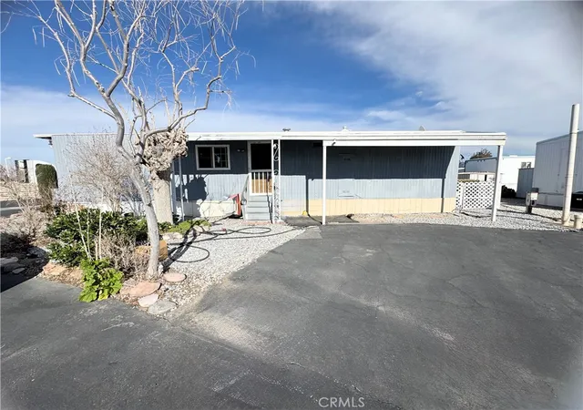 11th image of 14411 Palmdale Rd #1, Victorville, CA 92392 | MLS# HD26040223