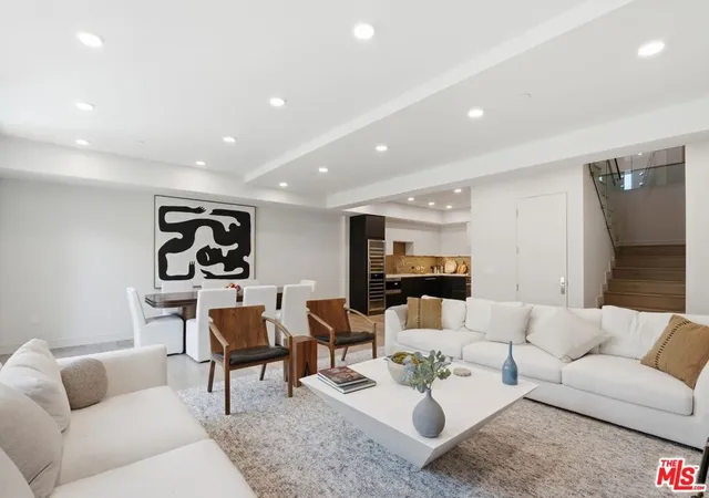 Photo 3 of Condo for sale at 505 S Barrington Ave #104, Los Angeles, CA 90049 | MLS# 26655713 | Listing updated on 2026-09-25