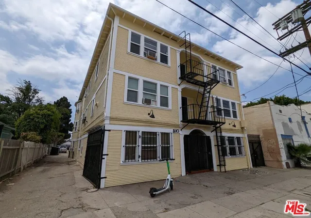 10th image of 510 E 23rd St, Los Angeles, CA 90011 | MLS# 26651931