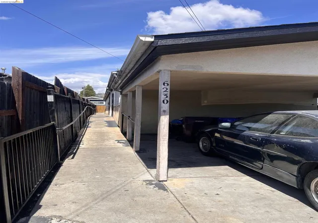 3rd image of 6230 6230 Hayes St, Oakland, CA 94621 | MLS# 41124987