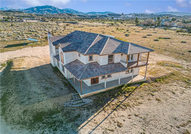 Photo 2 of Single family home for sale at 5040 E Ave T8, Palmdale, CA 93552 | MLS# CV26038232 | Listing updated on 2026-06-08