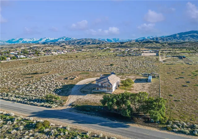 Photo 3 of Single family home for sale at 5040 E Ave T8, Palmdale, CA 93552 | MLS# CV26038232 | Listing updated on 2026-06-08