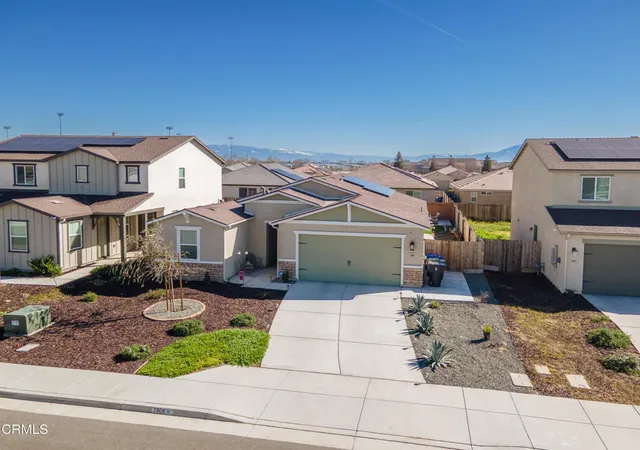 31st image of 7808 Martian River St, Bakersfield, CA 93311 | MLS# V1-34861