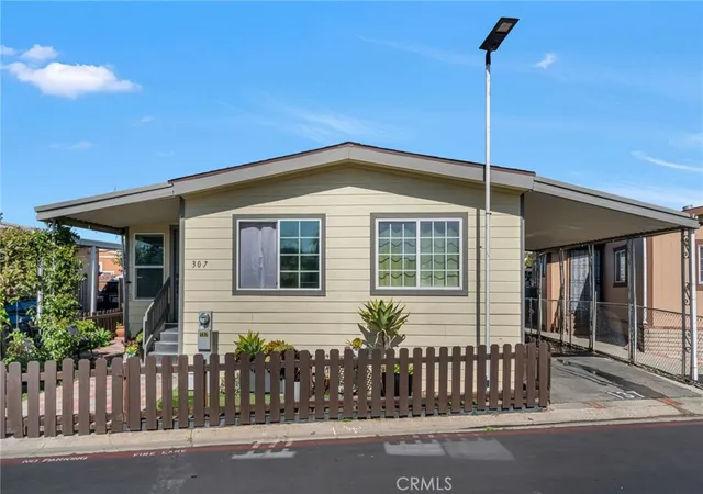 Homes for sale in Santa Ana, CA | 307 Duchess, Santa Ana, CA 92704 | MLS# RS26041210