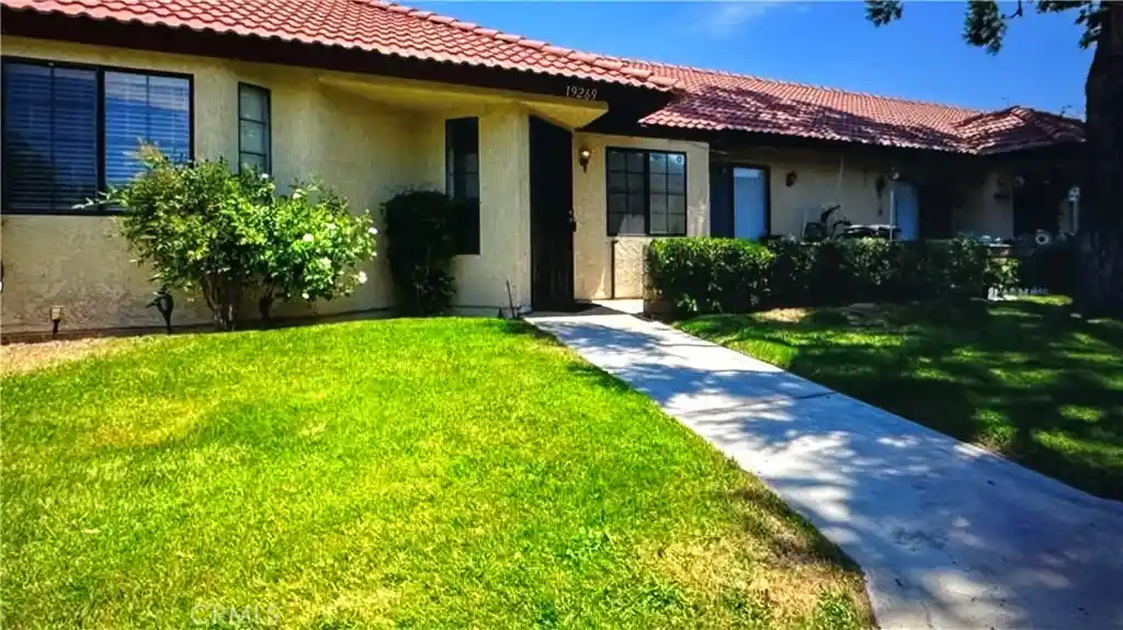 Photo 1 of Condo for sale at 19269 Elm Dr, Apple Valley, CA 92308 | MLS# HD26041320 | Listing updated on 2026-08-17