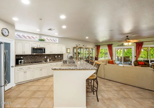 3rd image of 850 Ventana, Palm Springs, CA 92262 | MLS# P1-25991