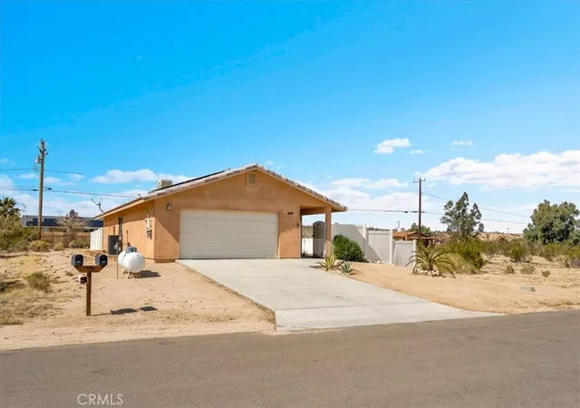 2nd image of 6752 Manzanita Ave, Twentynine Palms, CA 92277 | MLS# JT26036961