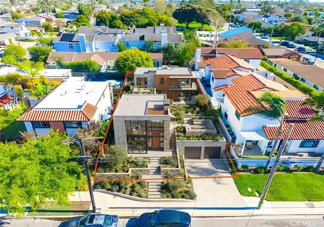 Homes for sale in Costa Mesa, CA | 1586 Orange, Costa Mesa, CA 92627 | MLS# PW26035843