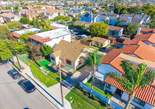 Homes for sale in Costa Mesa, CA | 1586 Orange, Costa Mesa, CA 92627 | MLS# PW26035843