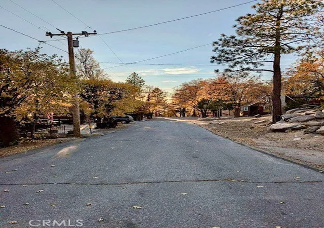 3rd image of 32996 Maple, Green Valley Lake, CA 92341 | MLS# WS26041536