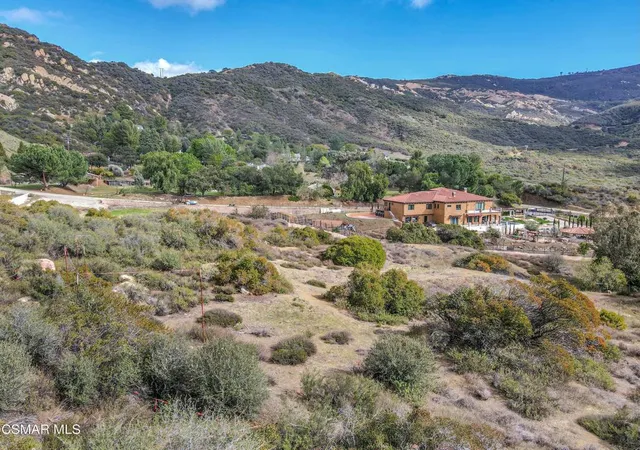 Homes for sale in Calabasas, CA | 2140 Stunt Rd, Calabasas, CA 91302 | MLS# 226000857
