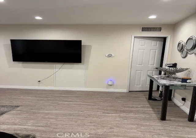 3rd image of 14551 Tupper #29, Panorama City, CA 91402 | MLS# GD26041662