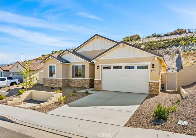 Photo 2 of Sale Pending at 4057 Hudson Ln, Lake Elsinore, CA 92530 | MLS# IV26041715 | Listing updated on 2026-09-28