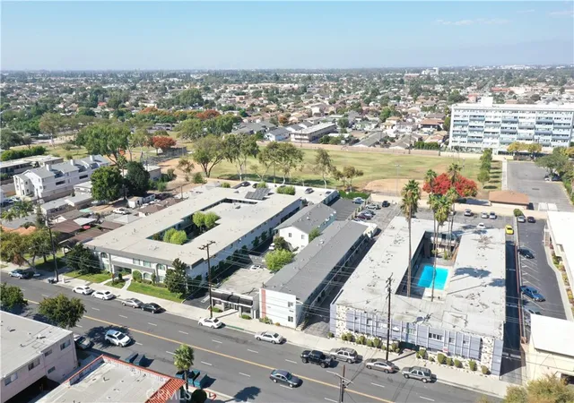 Photo 3 of Multi family home for sale at 9545 Flower St, Bellflower, CA 90706 | MLS# PW26041883 | Listing updated on 2026-06-23