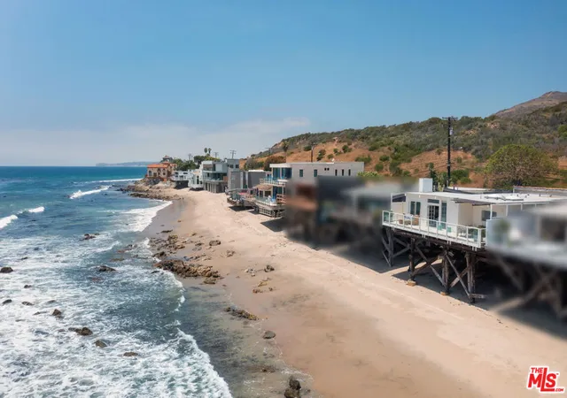 Homes for sale in Malibu, CA | 24216 Malibu Rd, Malibu, CA 90265 | MLS# 26656511
