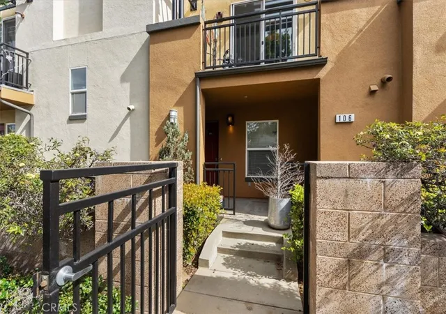 2nd image of 8620 Belford #106, Los Angeles, CA 90045 | MLS# SR26041947