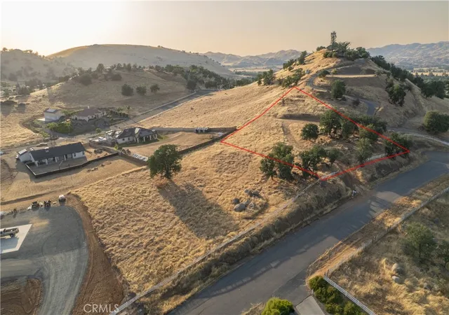 5th image of 16295 Wrangler Dr, Springville, CA 93265 | MLS# FR26041973