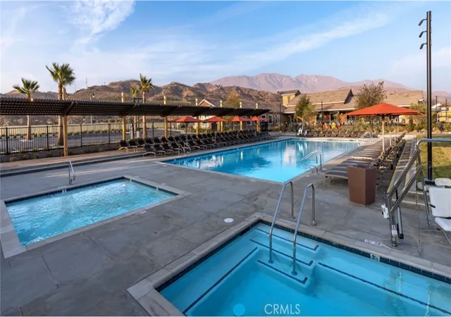 Photo 3 of Sale Pending at 683 Ledgestone Dr, Santa Paula, CA 93060 | MLS# OC26042003 | Listing updated on 2026-10-07