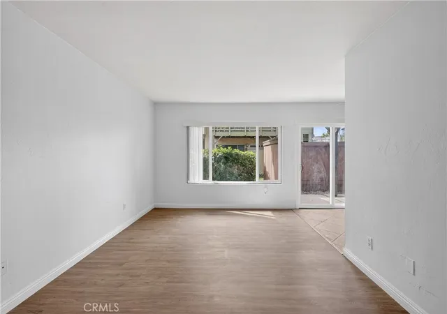 Listing Photo 5 - Condo for sale in building located at 1470 W Lambert Rd, La Habra, CA 90631 - Unit #263