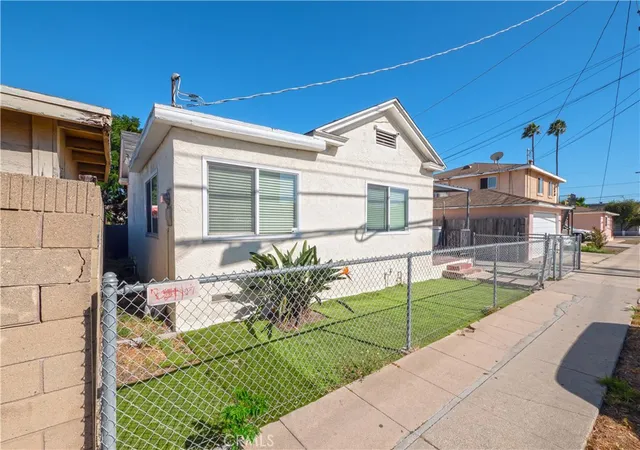 3rd image of 1316 S Grand, San Pedro, CA 90731 | MLS# DW26042121