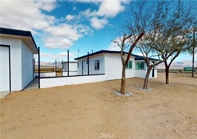 Photo 3 of Sale Pending at 2580 Marks, Twentynine Palms, CA 92277 | MLS# JT26042136 | Listing updated on 2026-09-10
